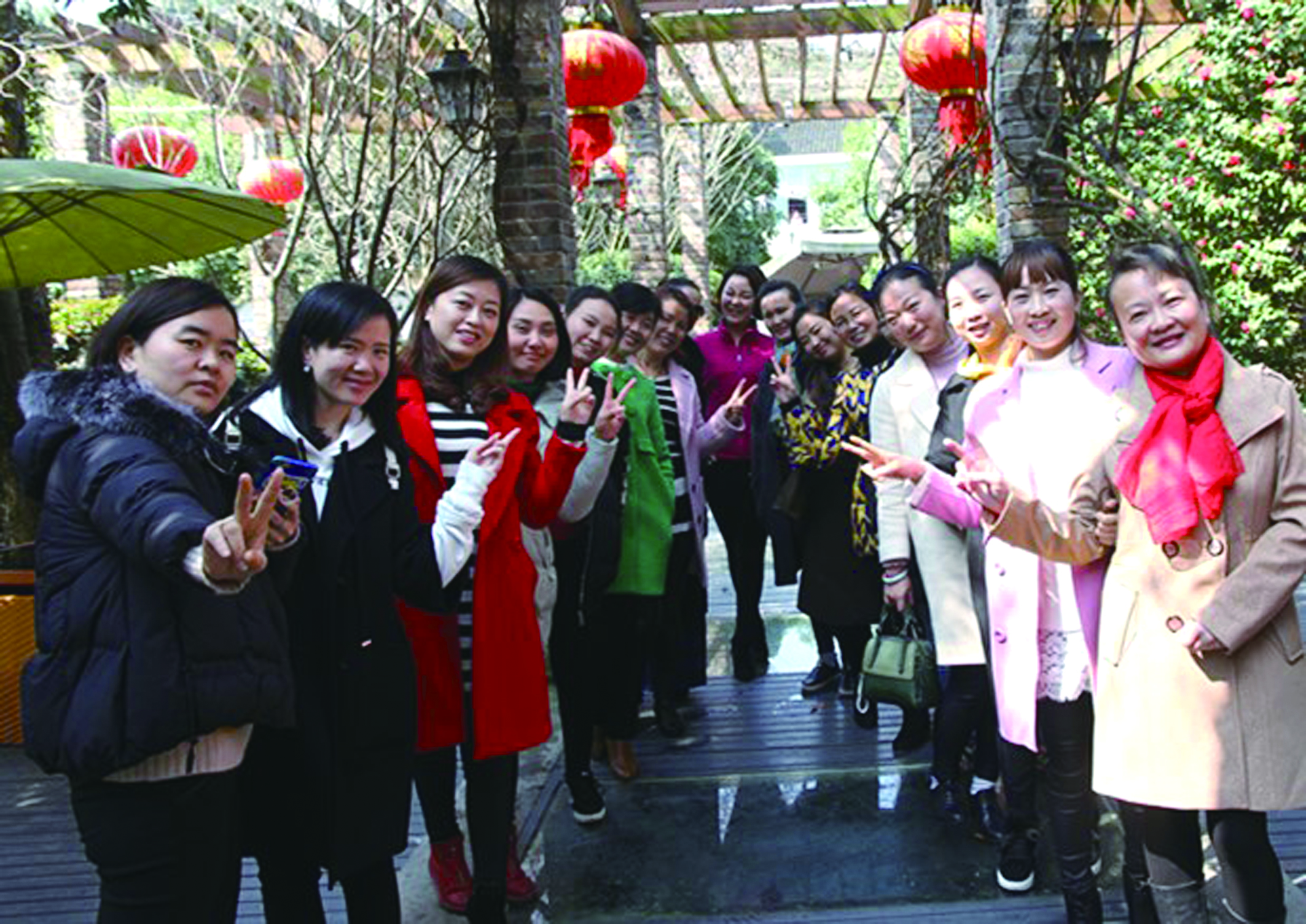 3月8日，集團(tuán)公司機(jī)關(guān)組織慶?！叭恕眿D女節(jié)活動(dòng)